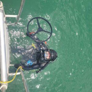 Conducting clearance dives to identify targets - commercial marine group